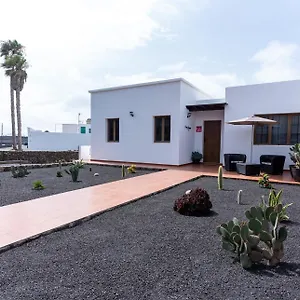 https://casa-guiguan.in-canary-islands.com